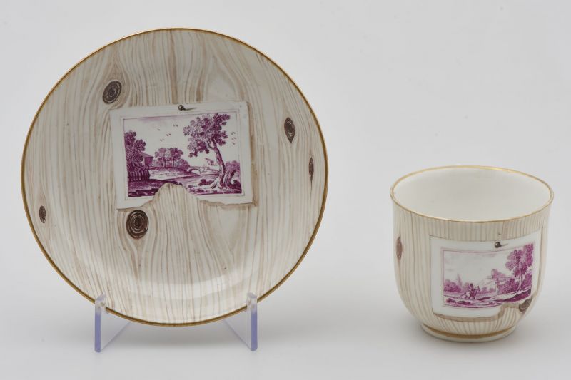 KÖRFORGÁSBAN: ARTISTA STÚDIÓ