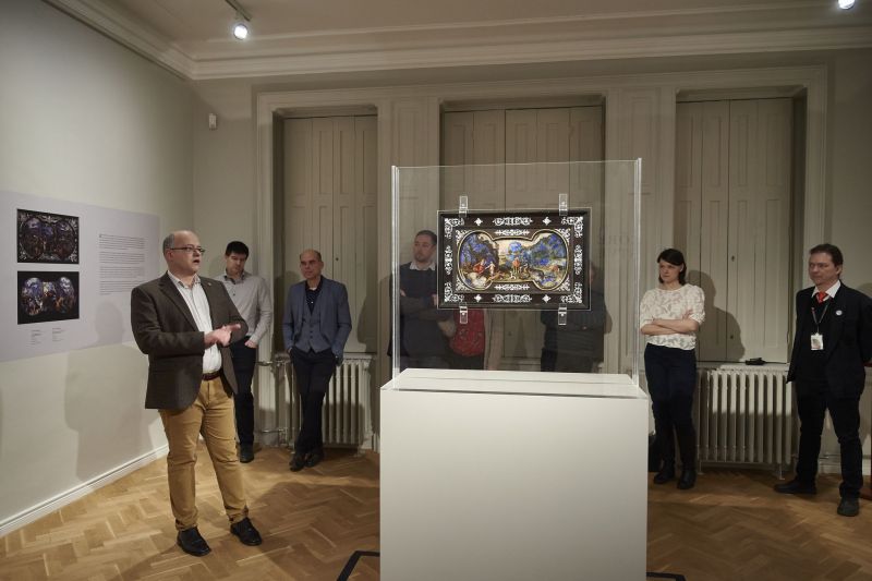 Drágaköre festve c. kiállítás megnyitója