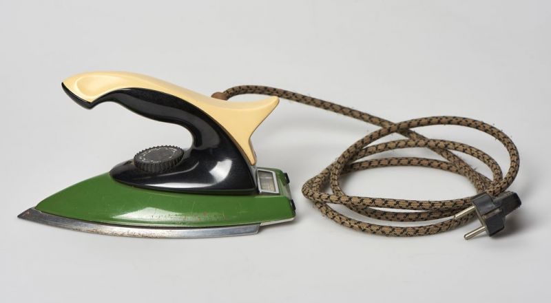 Braun Flamingo vasaló, a prototípus tervezője John Carlson (1958)