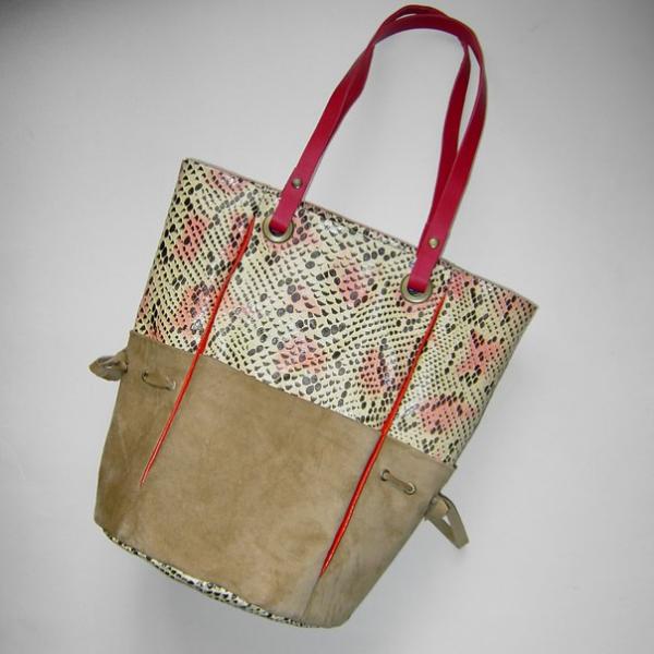 Havrán Ágnes táskája