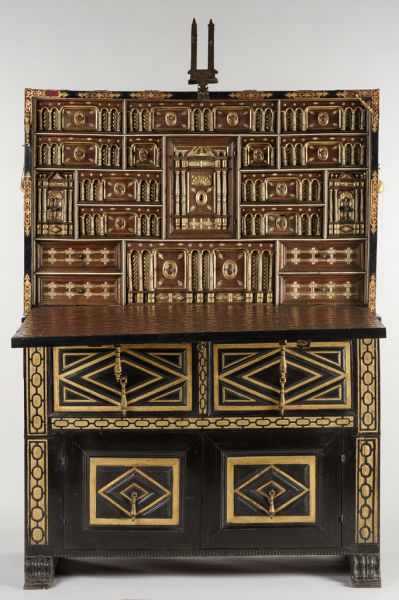 Kabinetszekrény (vargueno), Spanyolország, 1600 körül 