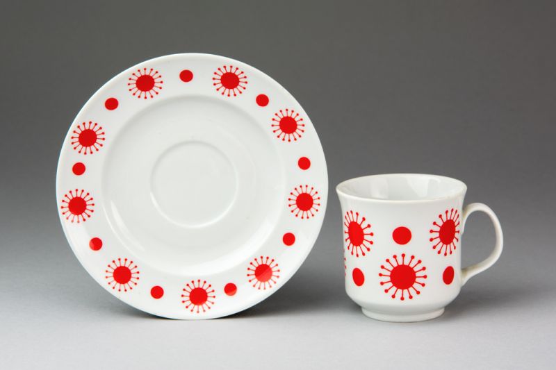 Kávéscsésze aljjal (készlet része) - Pöttyöske dekorral, Alföldi Porcelángyár, 1982