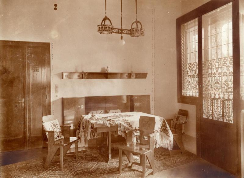 Dining corner in the Villa Schiffer, 1912, design by József Vágó, inv.no. MLT 2352
